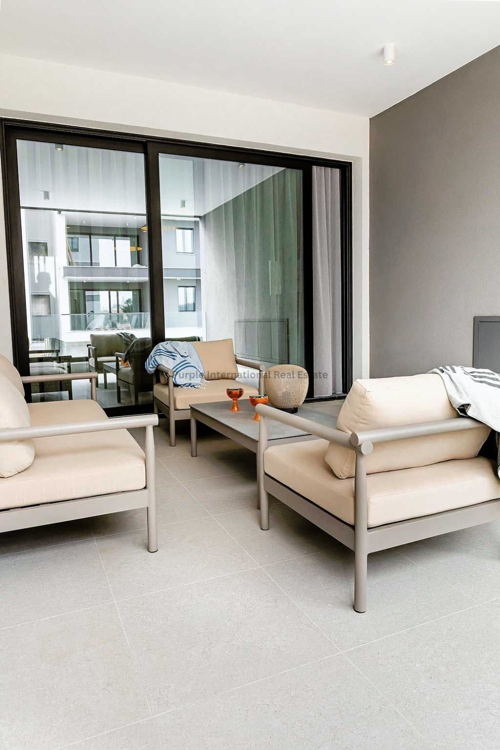 2 bedrooms Apartment in Paphos, Cyprus No. 39221