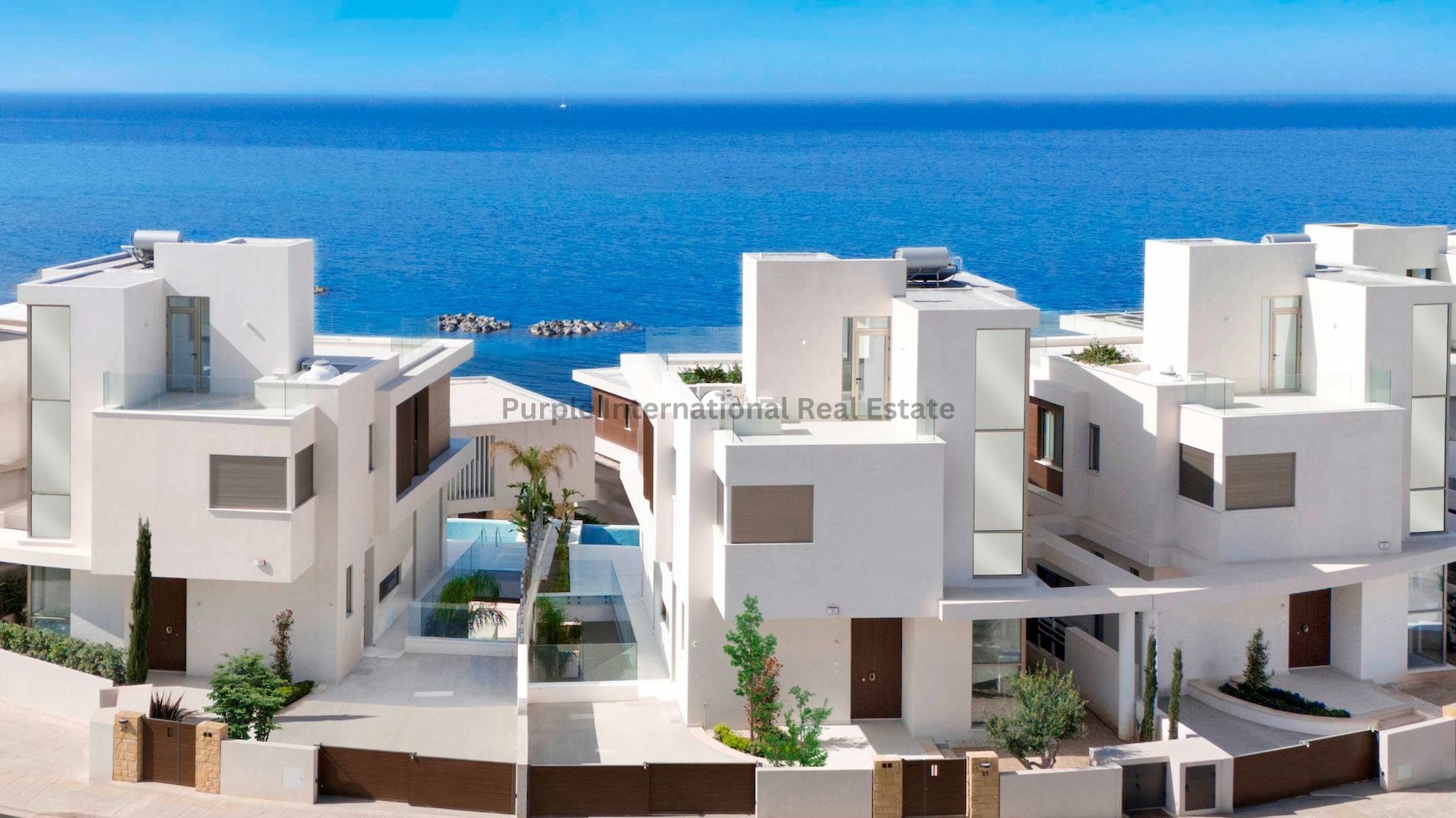 5 bedrooms Villa in Kissonerga, Paphos, Cyprus No. 39415