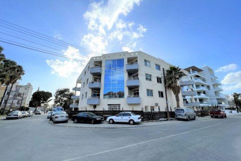 36 rooms Apartment in Larnaca, Larnaka, Cyprus No. 38999