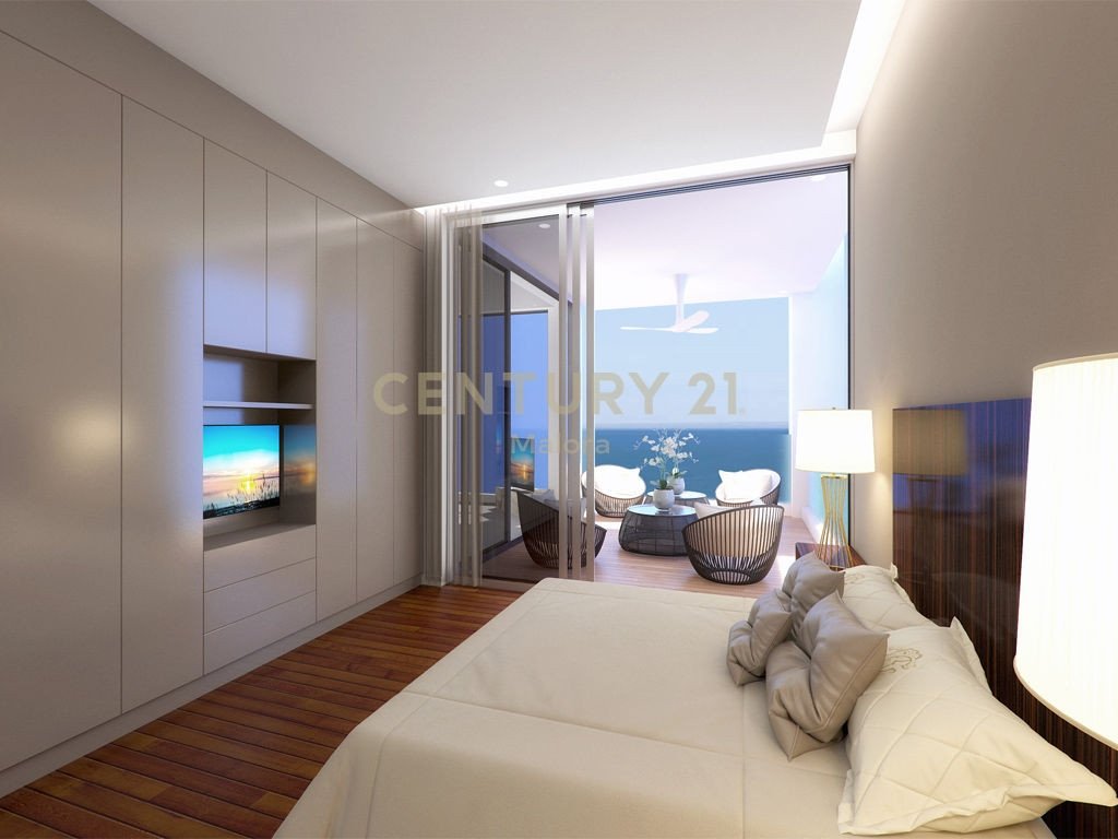 3 bedrooms Apartment in Limassol, Cyprus No. 6598