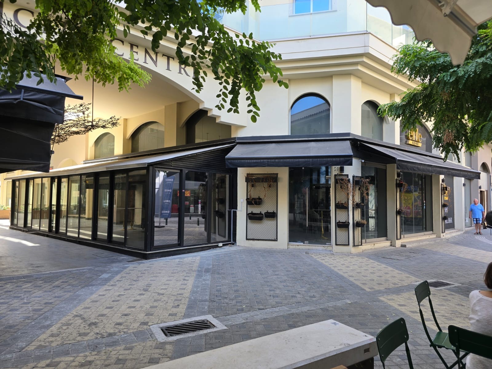 128m2 Boutique à Larnaca, Larnaka, Chypre No. 49232