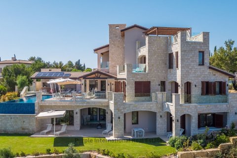 6 bedrooms Villa in Aphrodite Hills, Kouklia, Paphos, Cyprus No. 36810