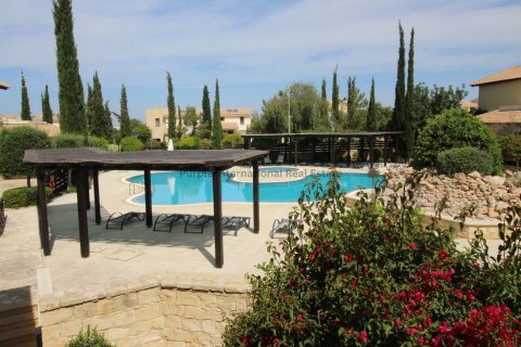 3 dormitorios Apartamento en Aphrodite Hills, Kouklia, Paphos, Chipre No. 36806