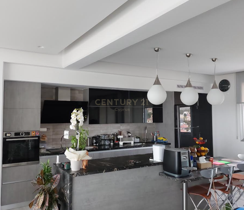 3 chambres Appartement à Agios Athanasios, Limassol, Chypre No. 55868