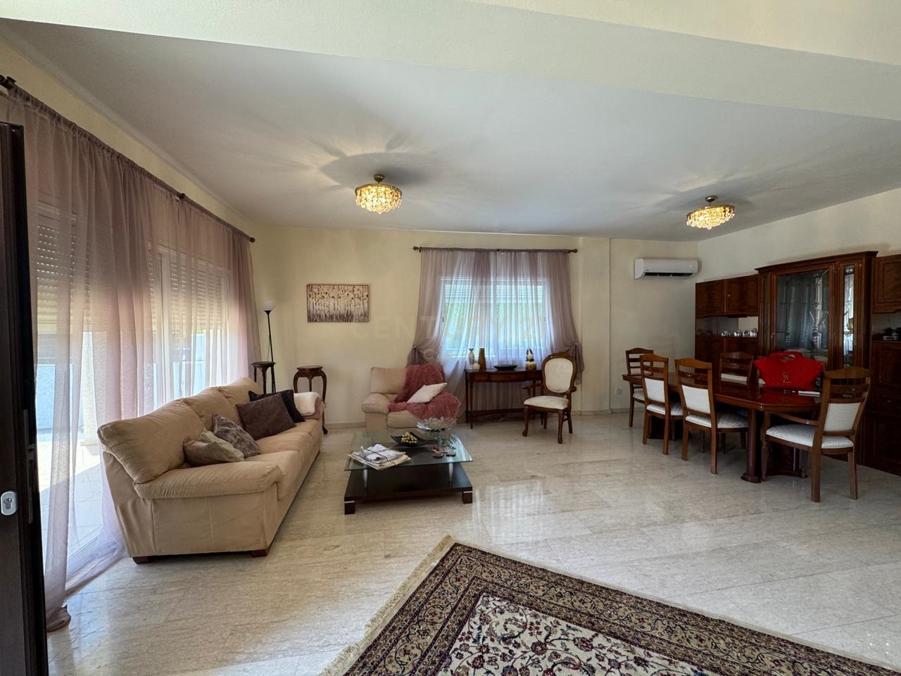 4 chambres Villa à Agios Athanasios, Limassol, Chypre No. 55870