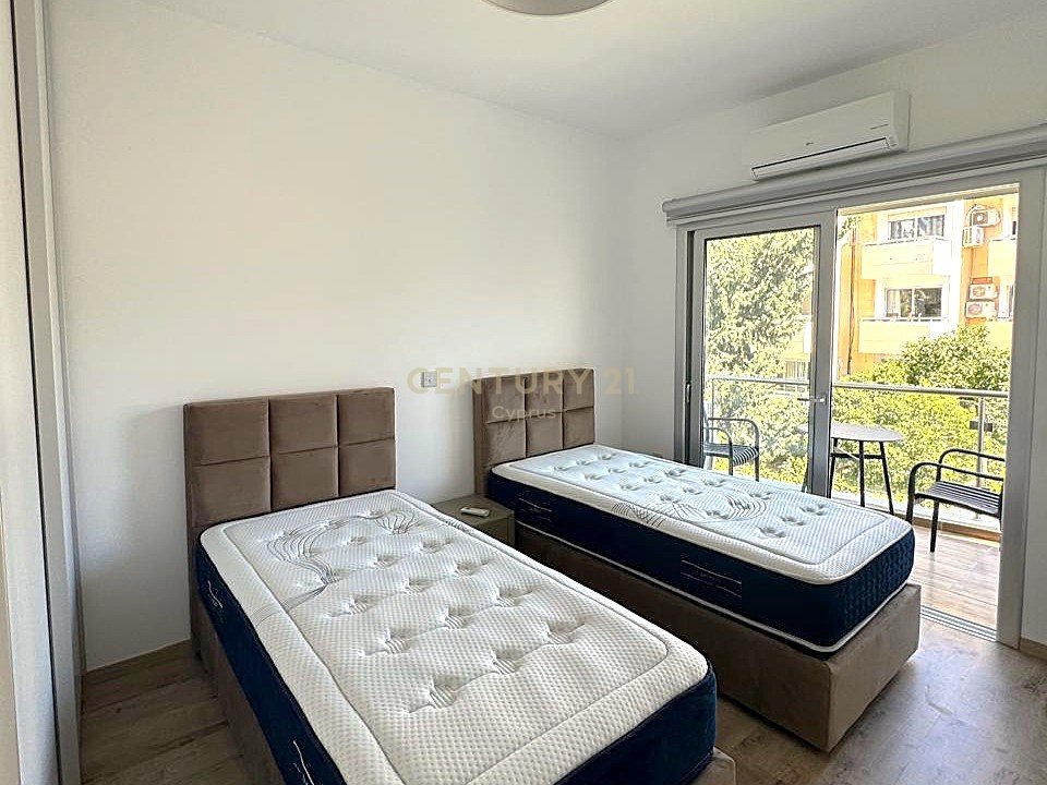 4 dormitorios Apartamento en Agios Tychonas, Limassol, Chipre No. 55873