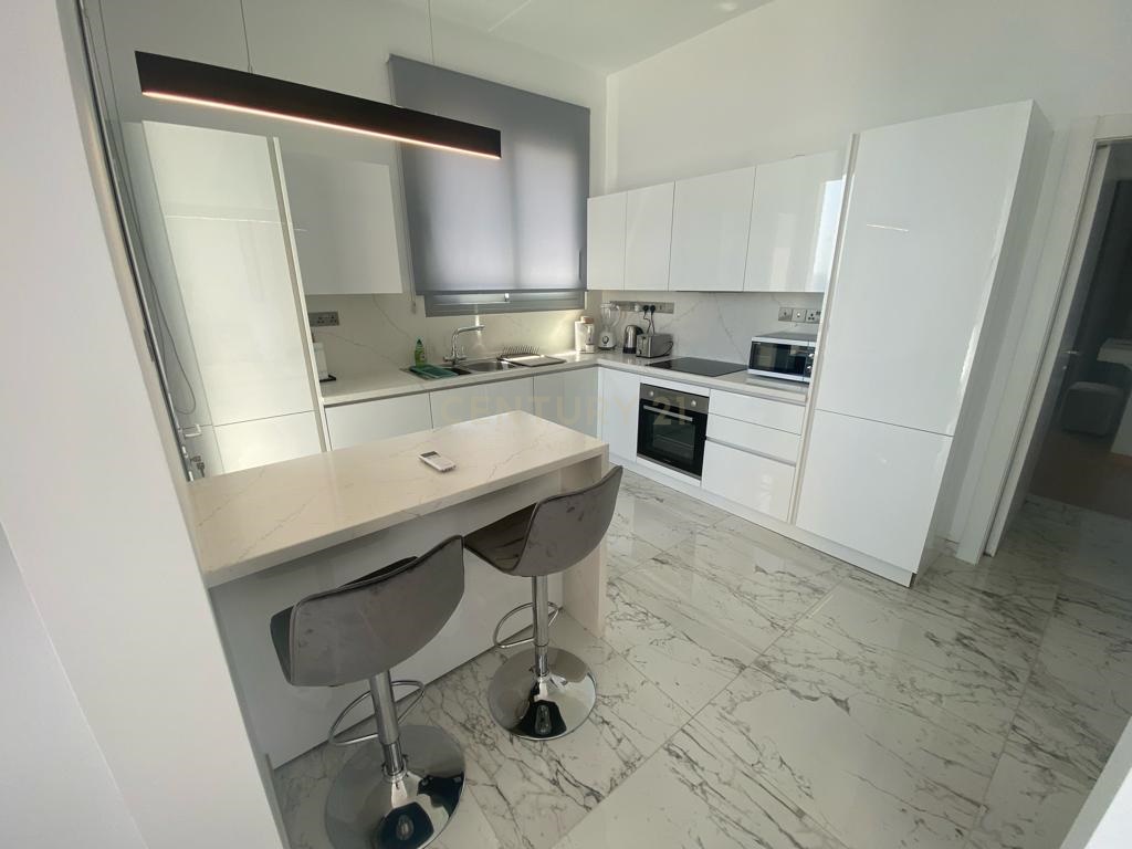 2 chambres Appartement à Agios Tychonas, Limassol, Chypre No. 55867
