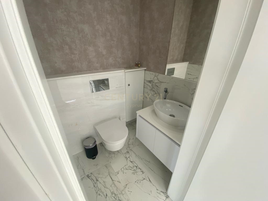 2 chambres Appartement à Agios Tychonas, Limassol, Chypre No. 55867
