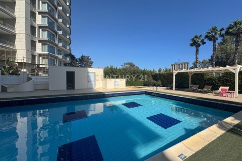 2 dormitorios Apartamento en Agios Tychonas, Limassol, Chipre No. 57202