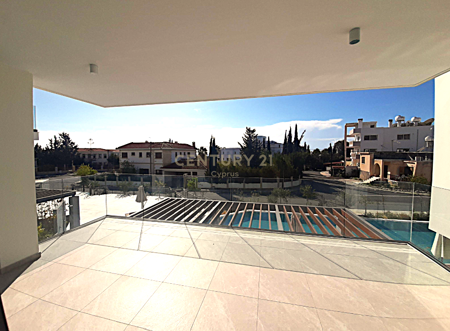 2 bedrooms Apartment in Agios Theodoros, Limassol, Cyprus No. 54138
