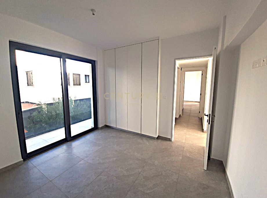 2 bedrooms Apartment in Agios Theodoros, Limassol, Cyprus No. 54138