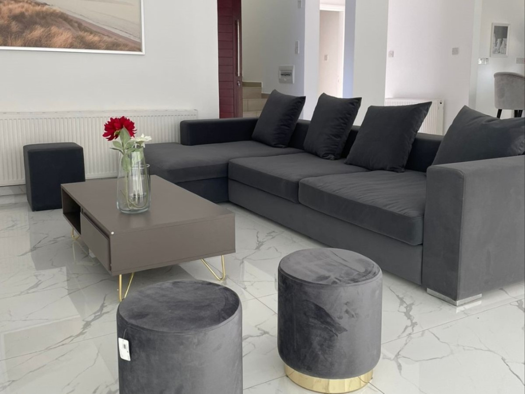 4 bedrooms Villa in Mandria, Paphos, Cyprus No. 23633