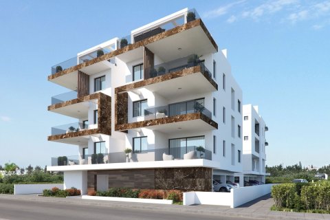 492m2 Commercial property in Livadia, Larnaka, Cyprus No. 44975