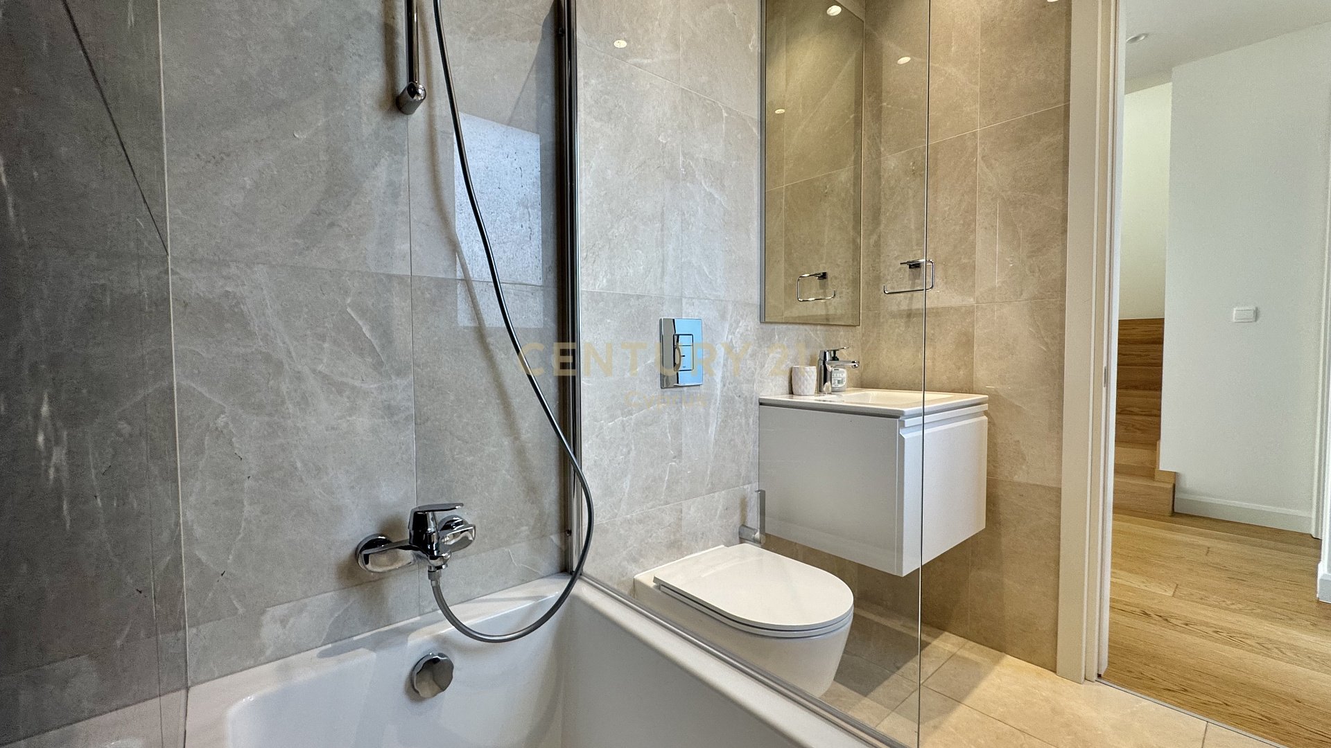 4 chambres Appartement à Germasogeia, Limassol, Chypre No. 55626