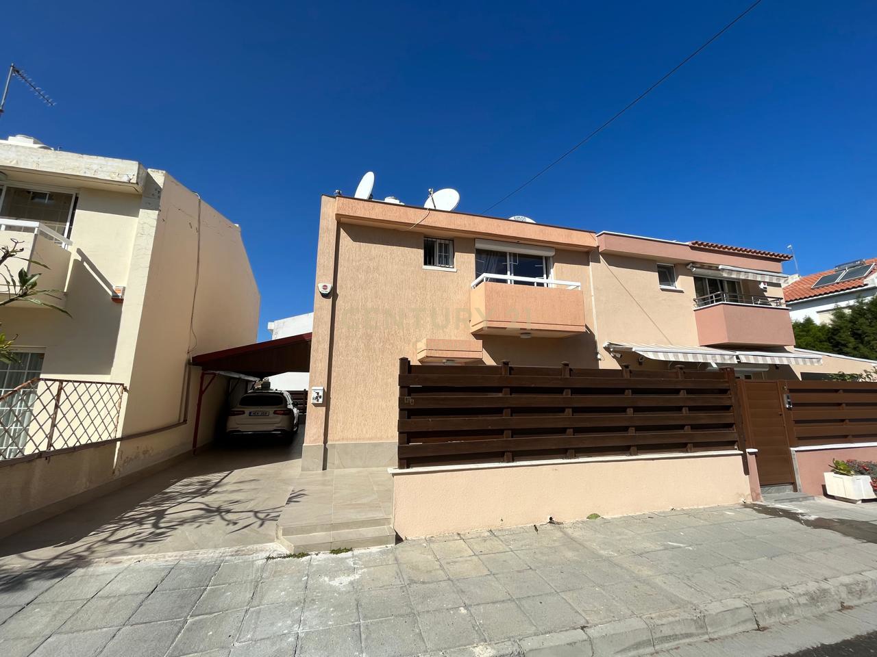 3 bedrooms Villa in Germasogeia, Limassol, Cyprus No. 55627