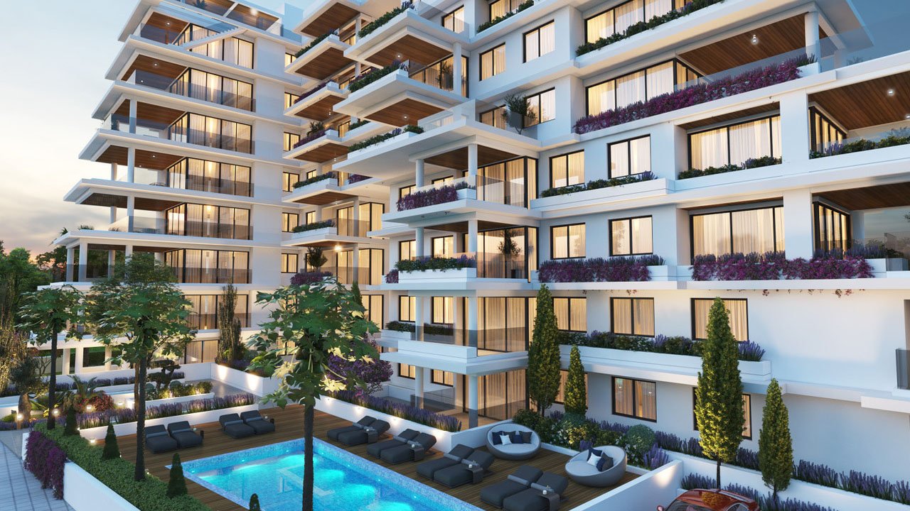 Roy Terraces - Plus 21 en Larnaca, Larnaka, Chipre No. 7189