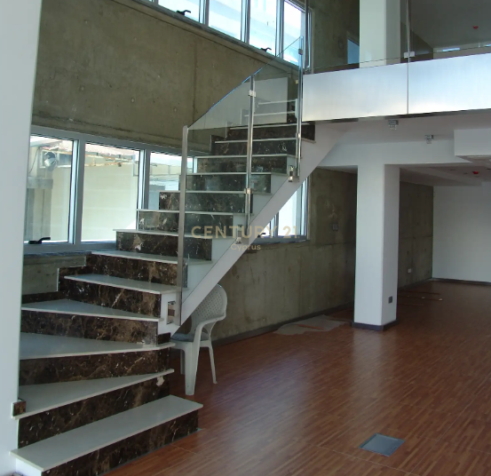 1474m2 Propriété commerciale à Limassol, Chypre No. 55179