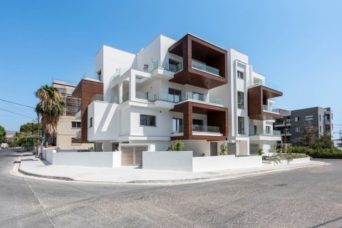 2 bedrooms Apartment in Limassol, Cyprus No. 42503
