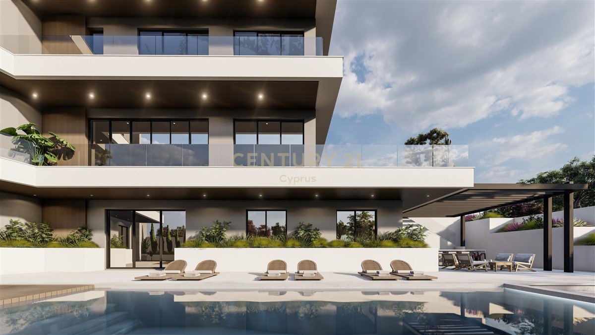5 bedrooms Villa in Agios Athanasios, Limassol, Cyprus No. 53576