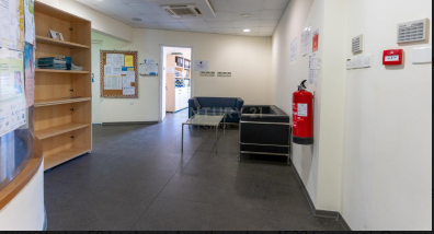 396m2 Bureau à Limassol, Chypre No. 53460