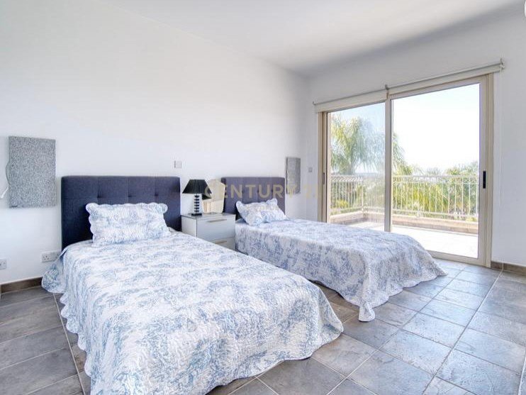 4 chambres Villa à Paramali, Limassol, Chypre No. 55285