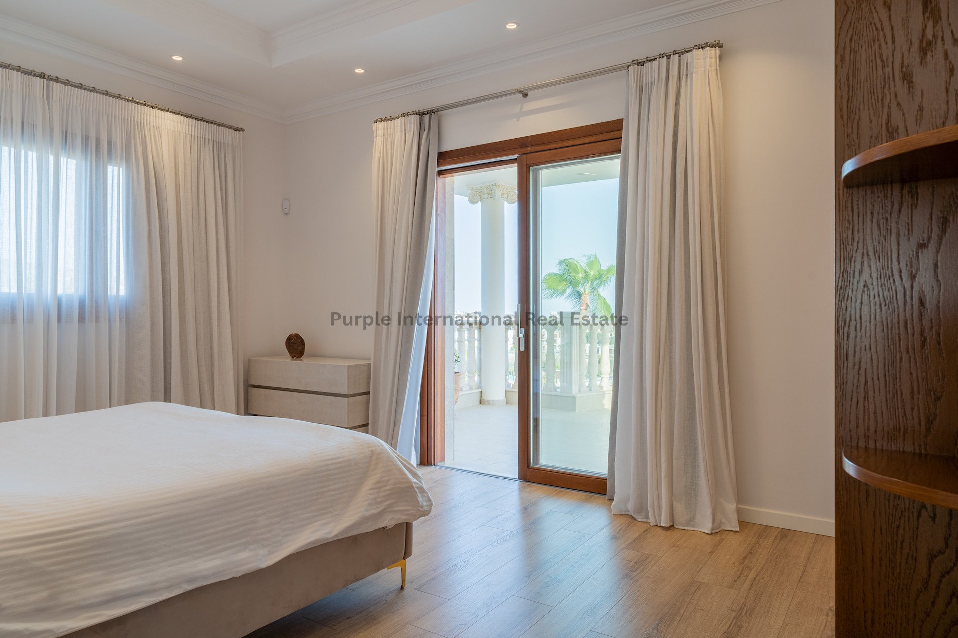 6 bedrooms Villa in Mouttagiaka, Limassol, Cyprus No. 35118