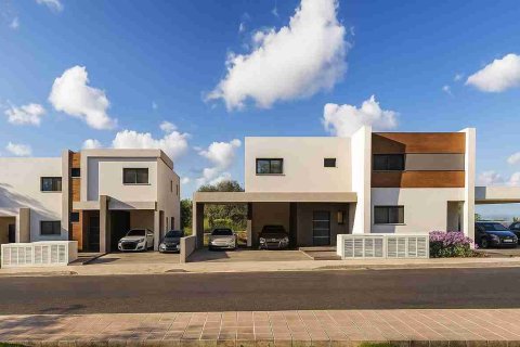 3 bedrooms Villa in Dali, Nicosia, Cyprus No. 47702