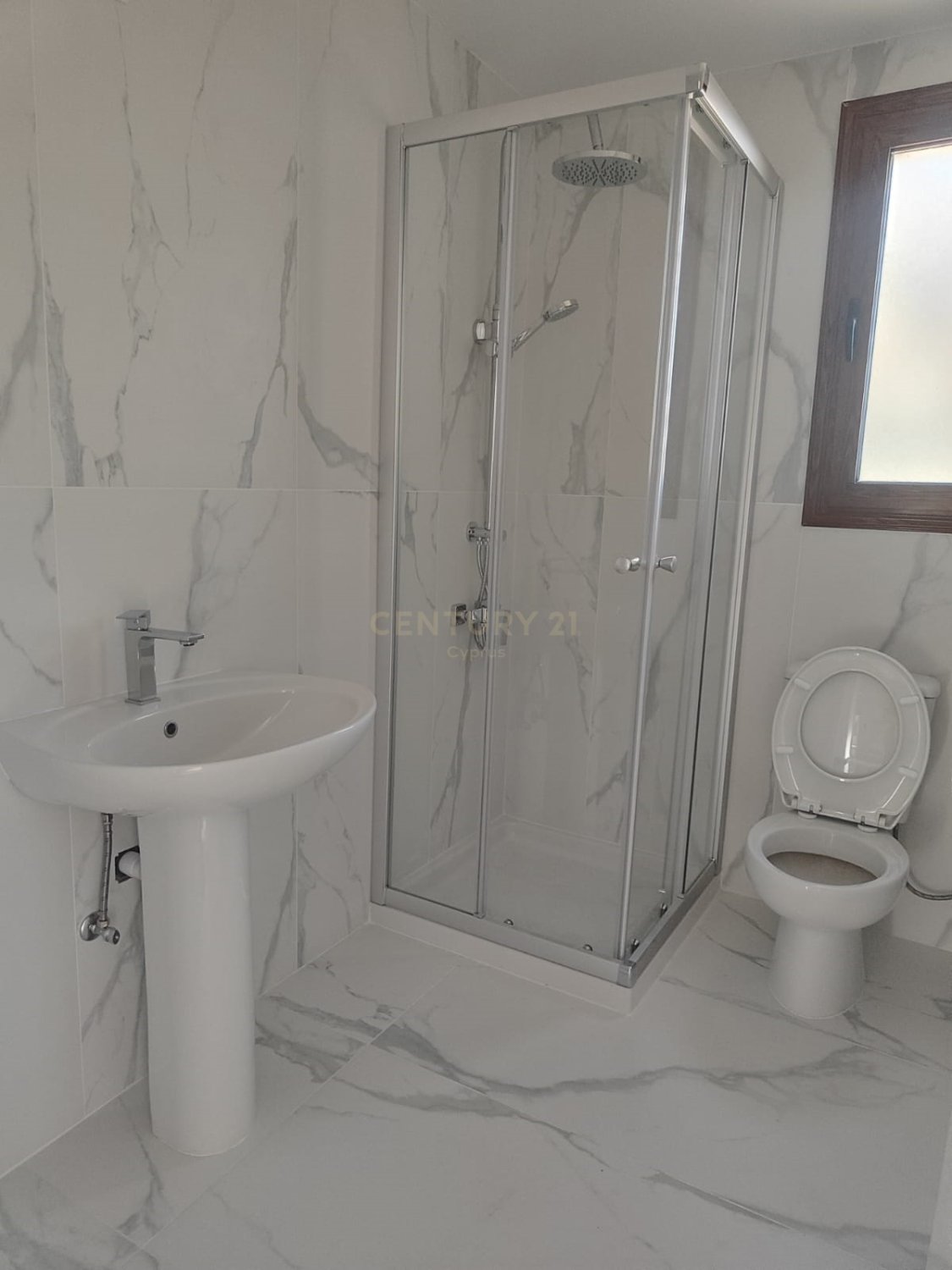 4 bedrooms Villa in Germasogeia, Limassol, Cyprus No. 20266