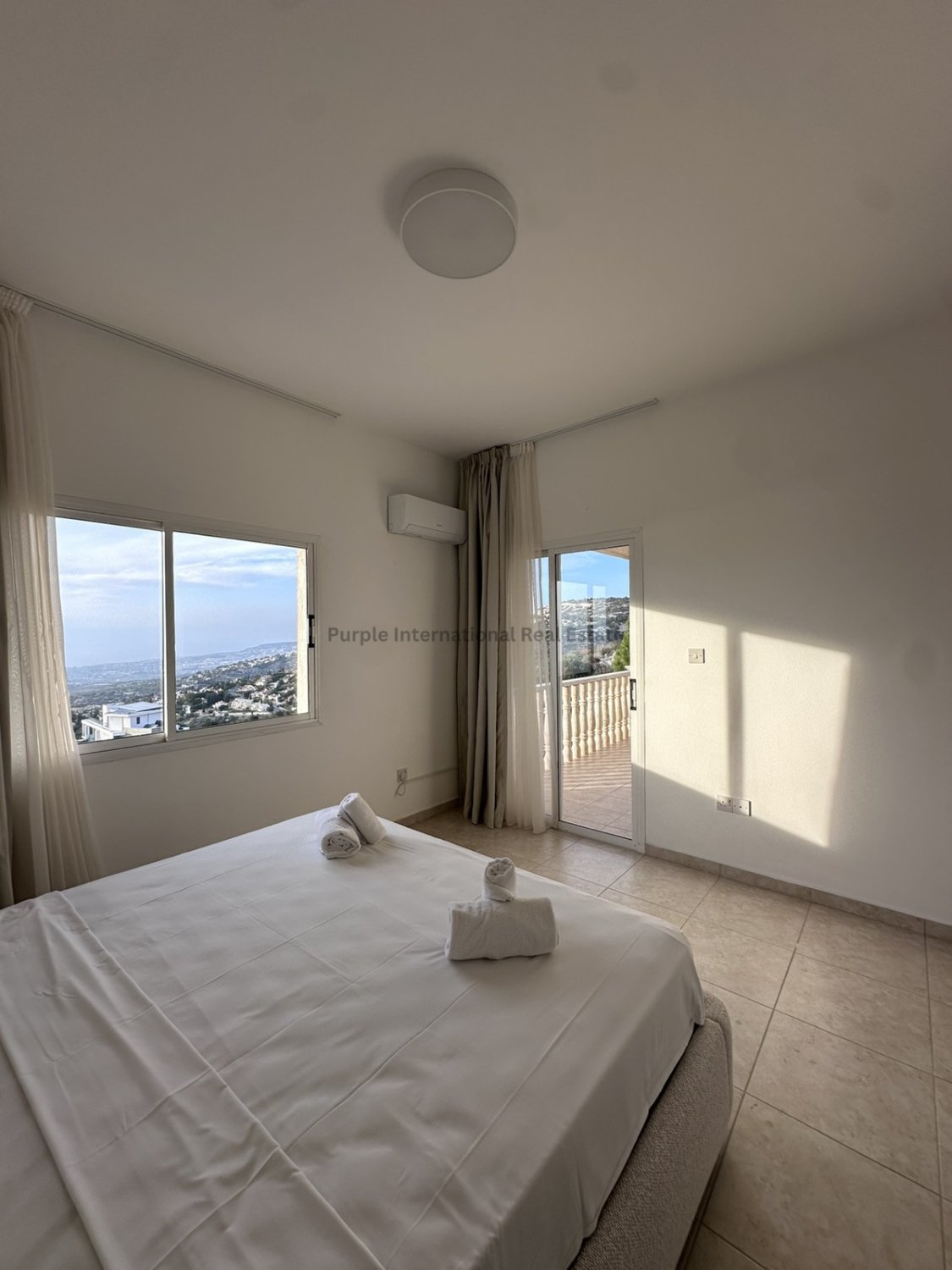 5 chambres Villa à Tala, Paphos, Chypre No. 39428