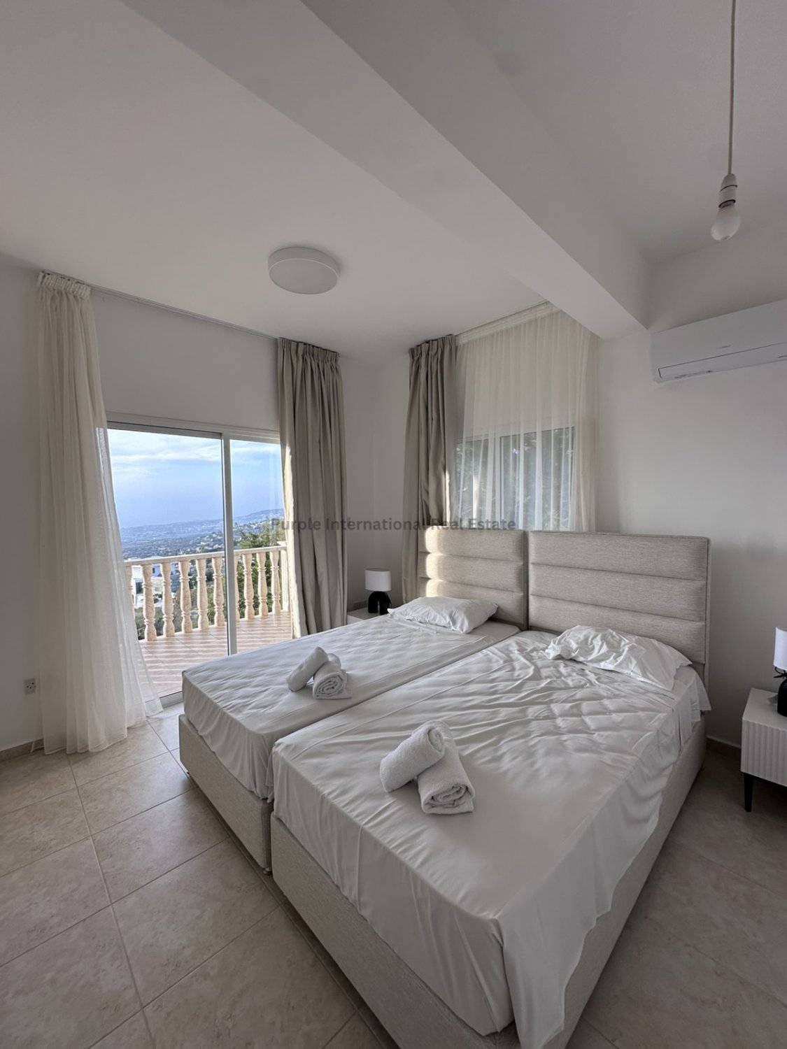 5 chambres Villa à Tala, Paphos, Chypre No. 39428