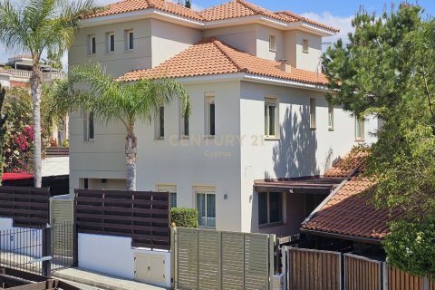 5 dormitorios Villa en Pyrgos, Limassol, Chipre No. 58595