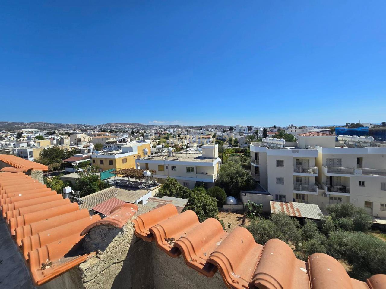 12 chambres Bâtiment à Agios Pavlos, Limassol, Chypre No. 54267