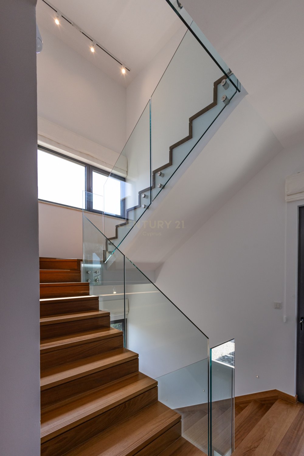 4 chambres Villa à Mesa Geitonia, Limassol, Chypre No. 55828