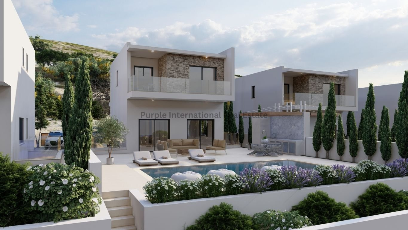 4 bedrooms Villa in Pegeia, Paphos, Cyprus No. 39162