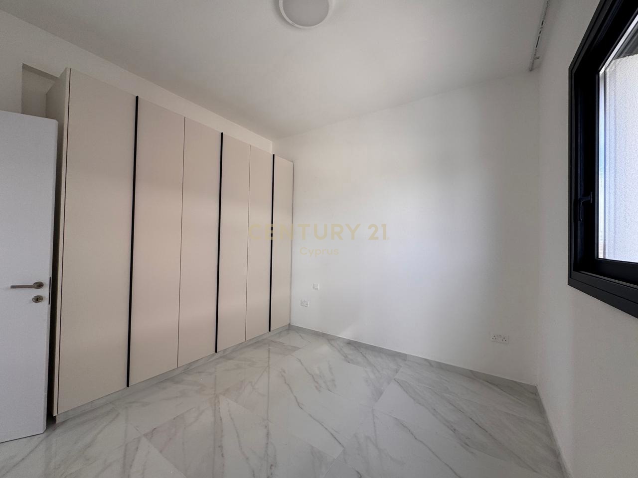 2 bedrooms Apartment in Germasogeia, Limassol, Cyprus No. 53759