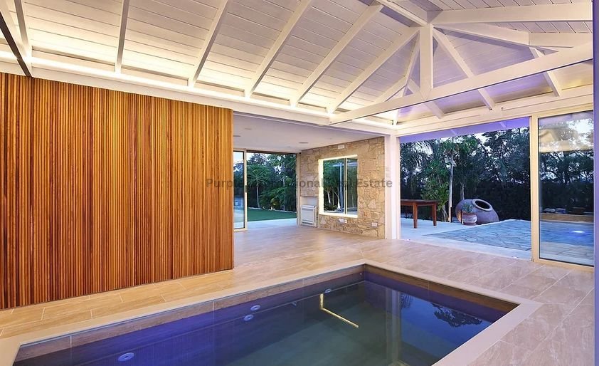 5 bedrooms Villa in Parekklisia, Limassol, Cyprus No. 37468