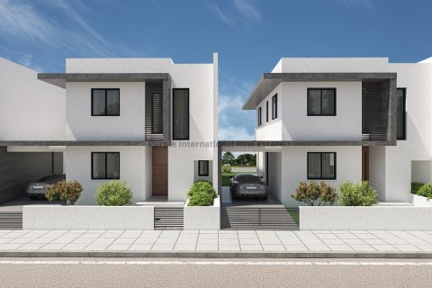 3 bedrooms Villa in Oroklini, Larnaka, Cyprus No. 37865