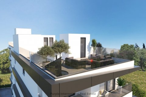 3 bedrooms Apartment in Larnaca, Larnaka, Cyprus No. 36801