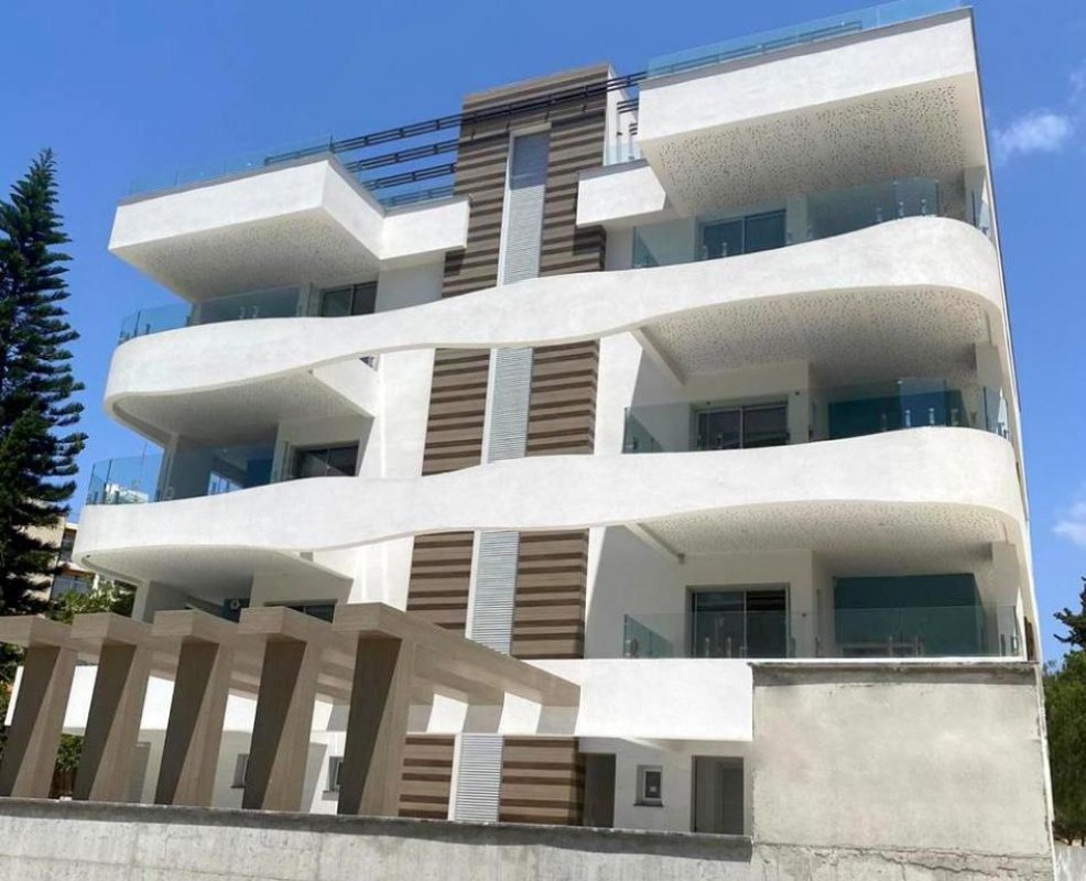 2 bedrooms Apartment in Limassol, Cyprus No. 38595