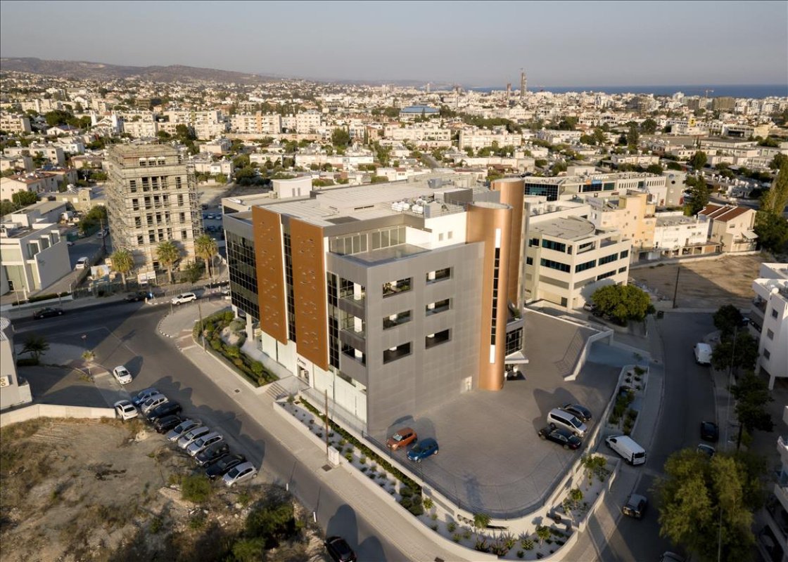 6362m2 Local comercial en Limassol, Chipre No. 38594