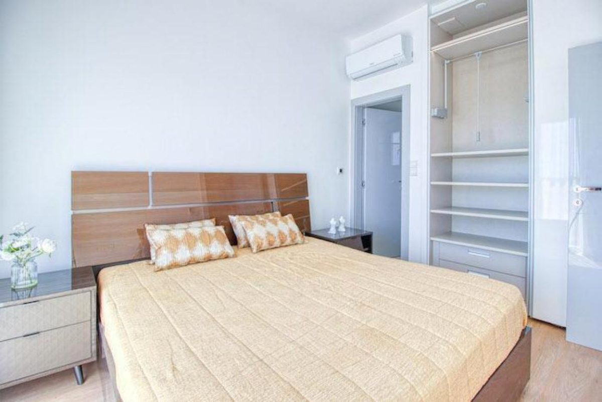 3 bedrooms Apartment in Limassol, Cyprus No. 38598