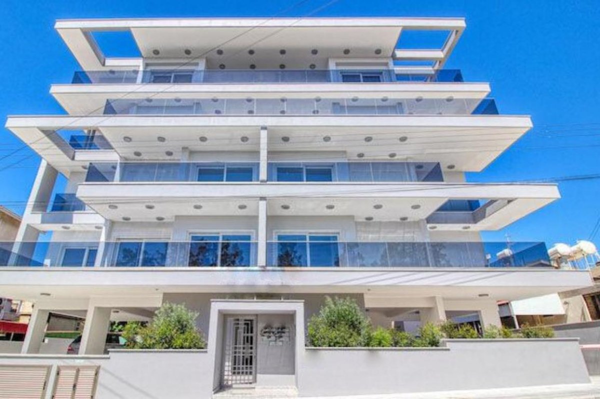 3 bedrooms Apartment in Limassol, Cyprus No. 38598