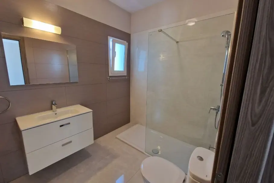 3 dormitorios Apartamento en Agios Tychonas, Limassol, Chipre No. 30277