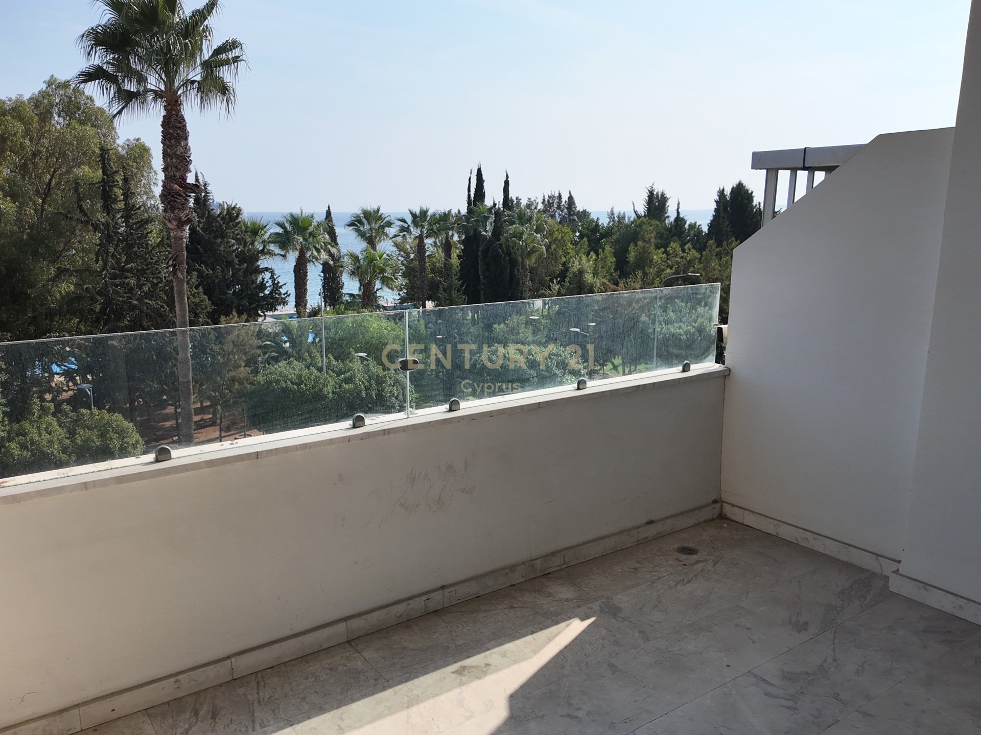 2 bedrooms Apartment in Limassol, Cyprus No. 53611