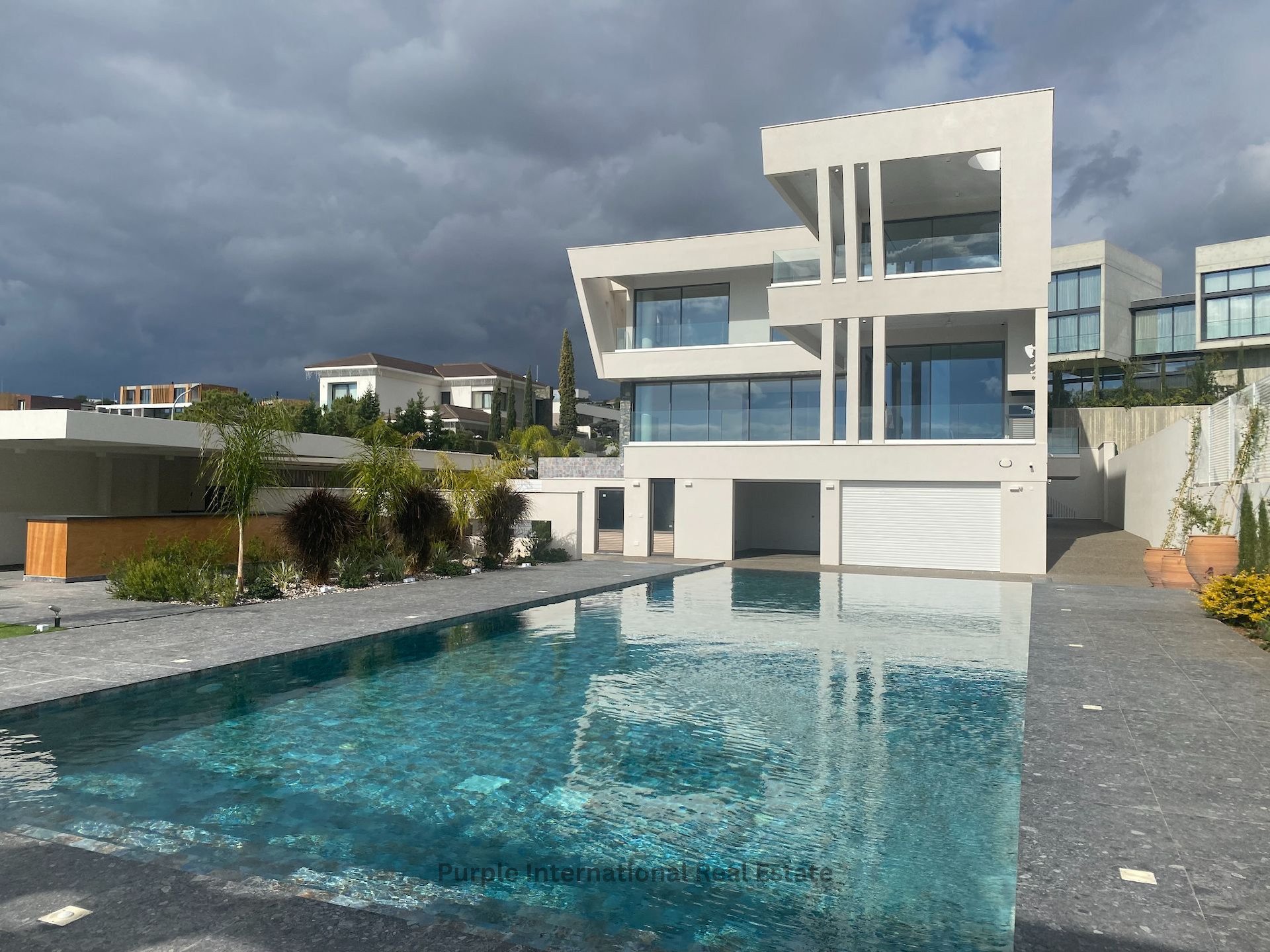 6 dormitorios Villa en Germasogeia, Limassol, Chipre No. 35963