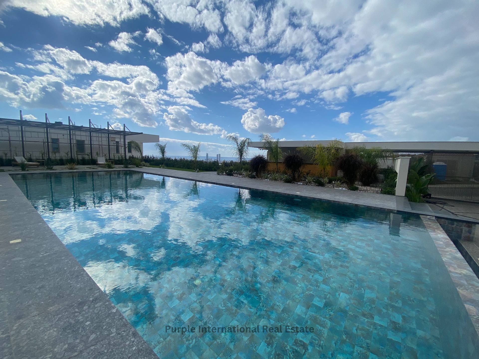 6 dormitorios Villa en Germasogeia, Limassol, Chipre No. 35963