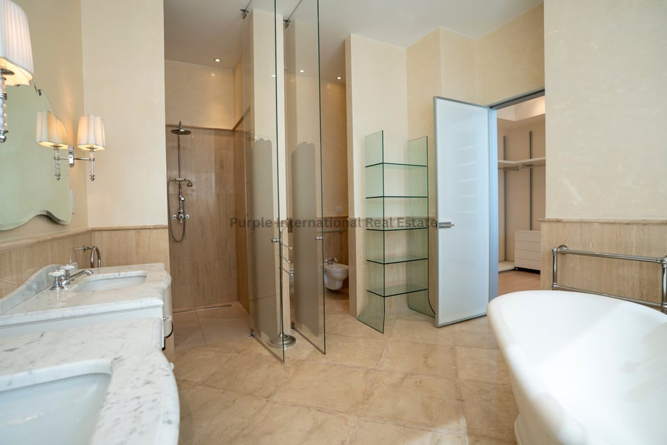 3 bedrooms Apartment in Neapolis, Limassol, Cyprus No. 54818