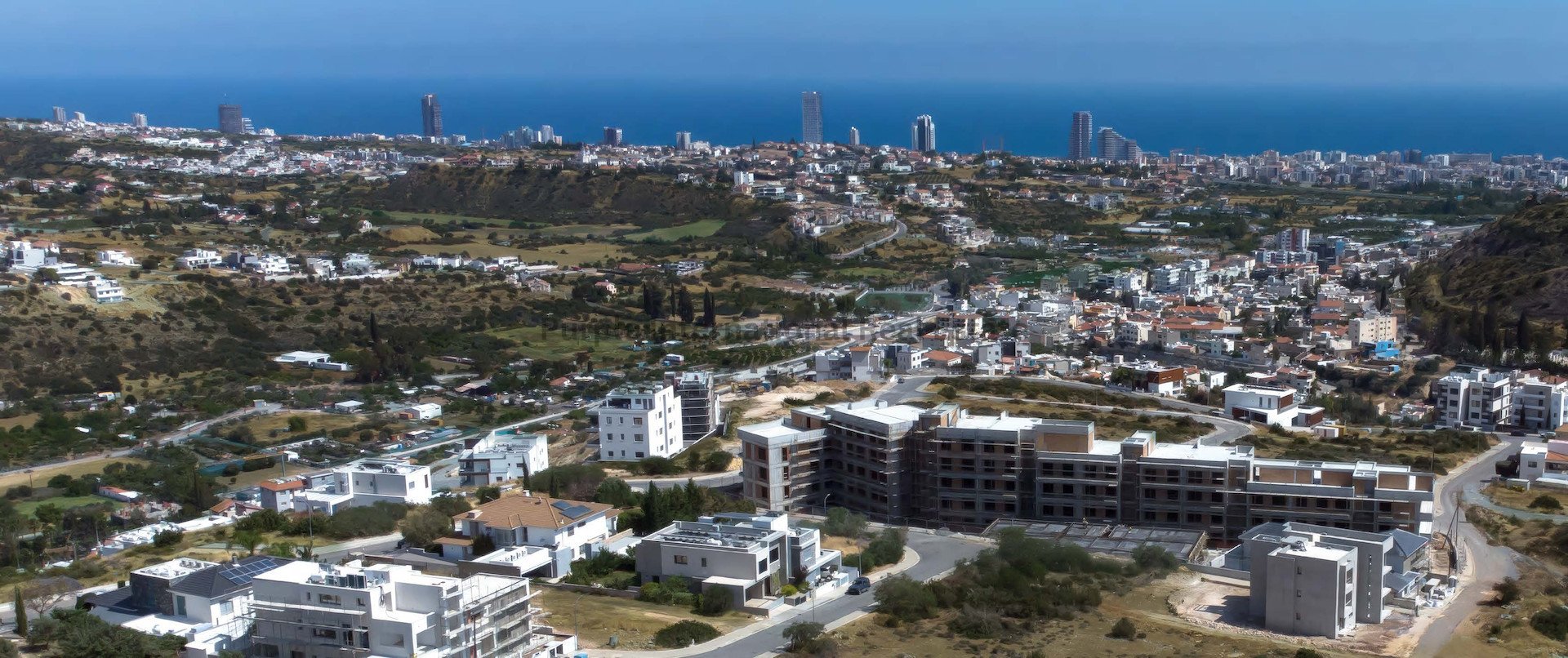 4 bedrooms Apartment in Germasogeia, Limassol, Cyprus No. 51063