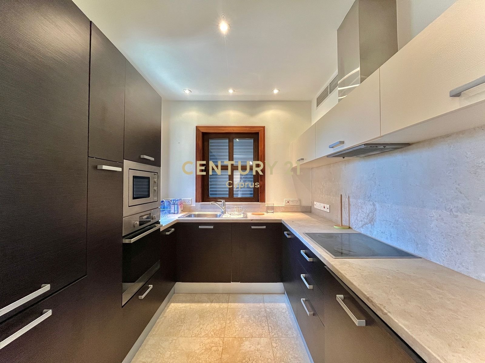 5 bedrooms Villa in Pyrgos, Limassol, Cyprus No. 6025
