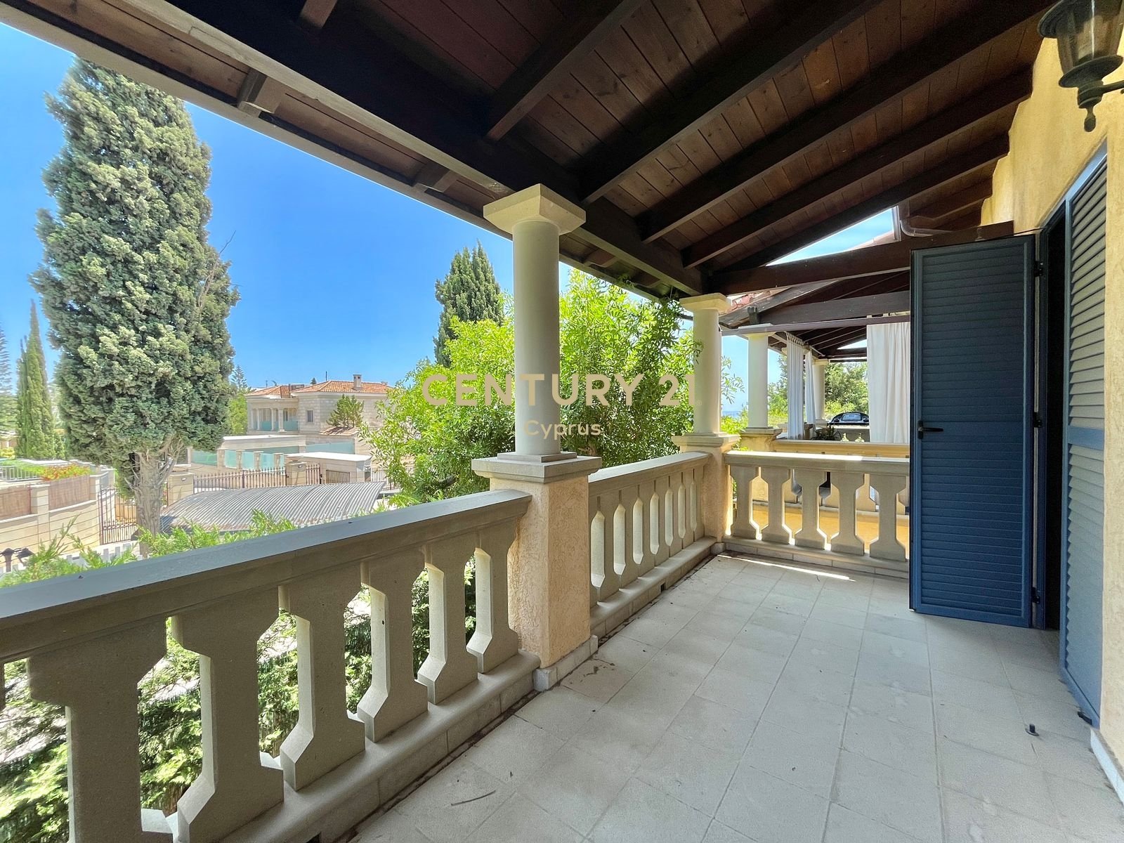 5 bedrooms Villa in Pyrgos, Limassol, Cyprus No. 6025